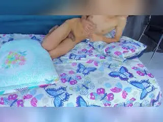 Xlovecam Live Sex Cam of OnlyTrio