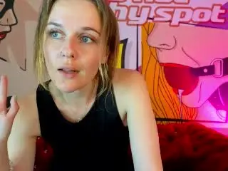 Xlovecam Sex Chat of MaribelRiverr