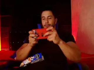 Xlovecam Sex Chat of ZaneMaverick