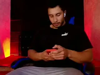 Xlovecam Adult Video Chat of ZaneMaverick