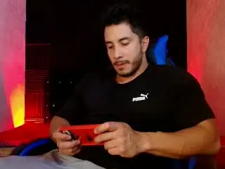 Xlovecam Free Live Porn of ZaneMaverick