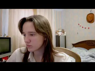 Xlovecam Free Live Porn of HueDesilets