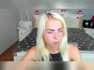 Xlovecam Sex Cam of BagiraNoa