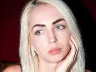 Xlovecam Adult Webcam of BagiraNoa