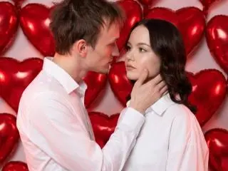 Xlovecam Nude Webcam of WeksaAndOliver