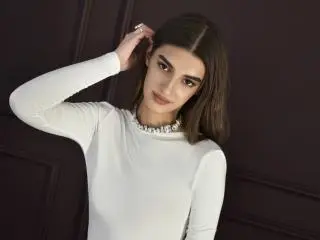 Xlovecam Live Sex Cam of SabrinaWaynee