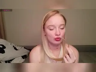 Xlovecam Watch Live Sex Cams of ShawtyMiaAndJack