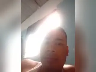 Xlovecam Best Webcam of CoupLatina