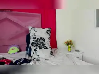 Xlovecam Live Sex of ZoeHotMoretti