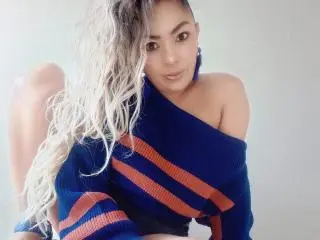 Xlovecam Live Sex Cam of KarenCurlyHair